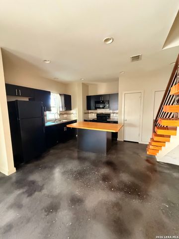 714 N CHERRY ST, San Antonio, TX 78202