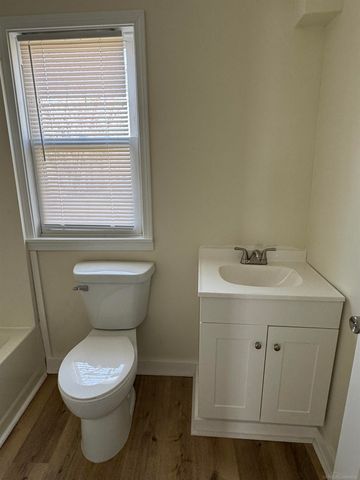 8275 Essex Street, Warren, MI 48089