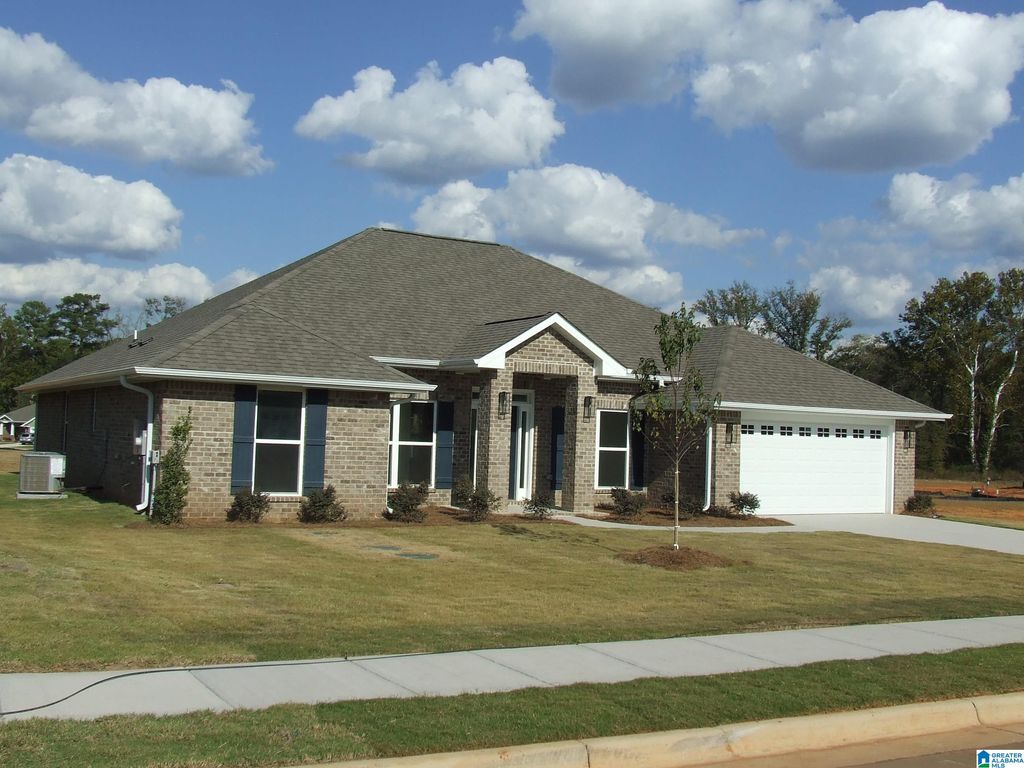 673 JAMESTOWN CIRCLE, Montevallo, AL 35115