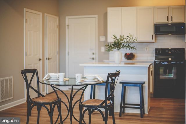 44848 TIVERTON SQ, Ashburn, VA 20147