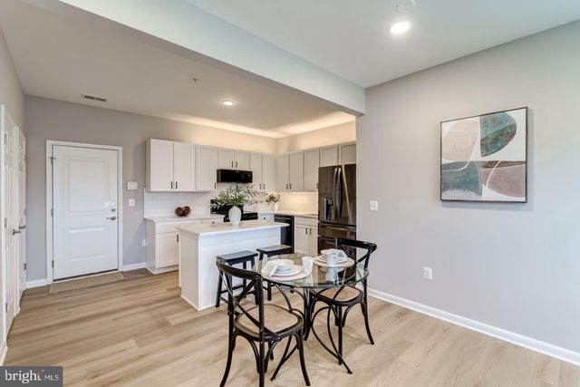 44848 TIVERTON SQ, Ashburn, VA 20147