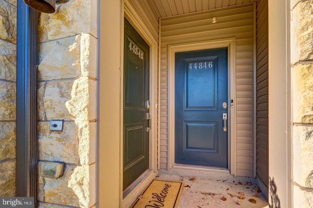 44848 TIVERTON SQ, Ashburn, VA 20147