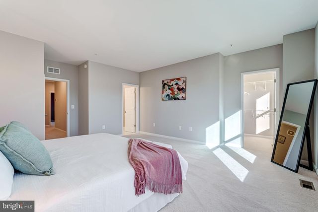 44848 TIVERTON SQ, Ashburn, VA 20147