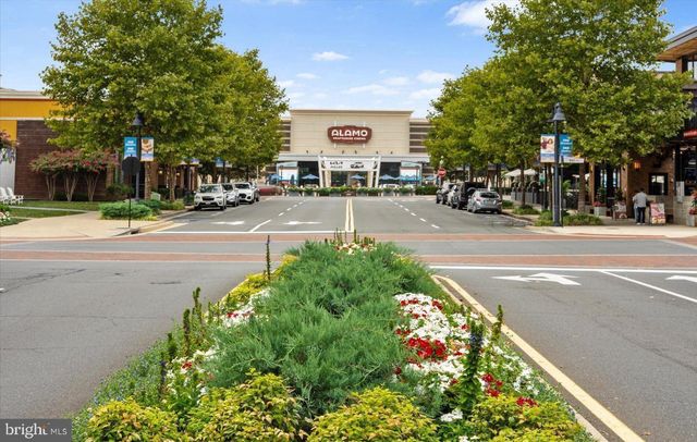 44848 TIVERTON SQ, Ashburn, VA 20147