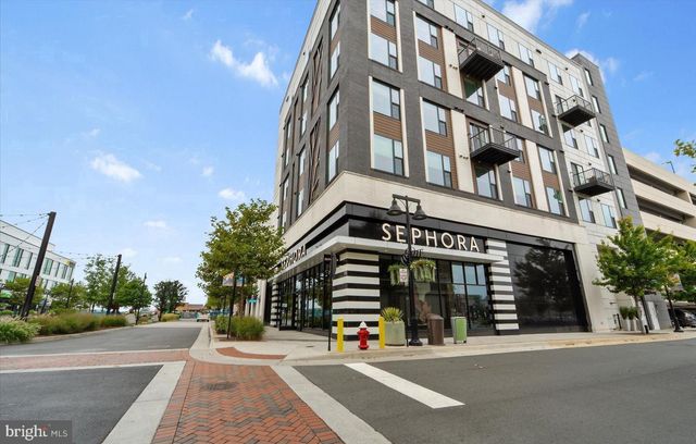 44848 TIVERTON SQ, Ashburn, VA 20147