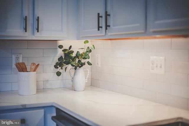 44848 TIVERTON SQ, Ashburn, VA 20147