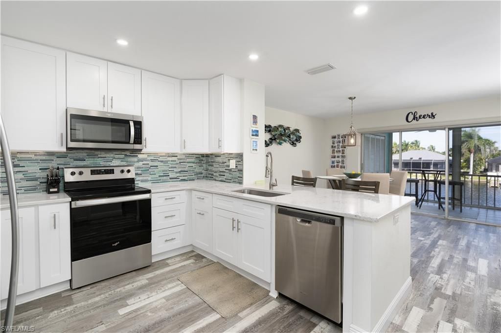 1739 SE 46th LN # 202, Cape Coral, FL 33904