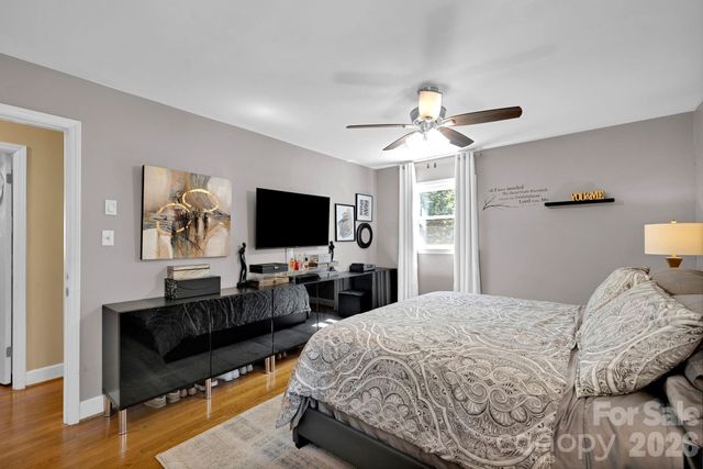 6616 Highbrook Drive, Charlotte, NC 28212