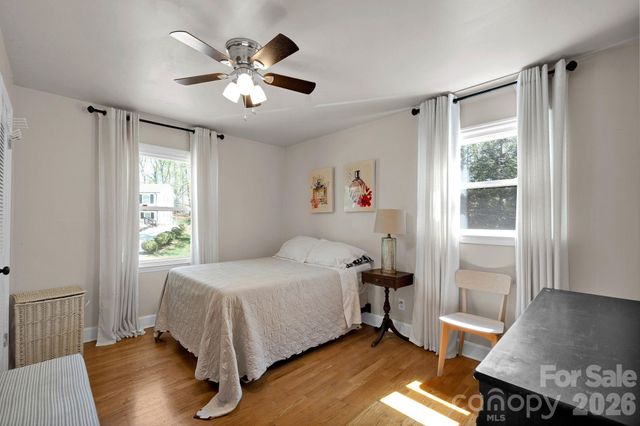 6616 Highbrook Drive, Charlotte, NC 28212