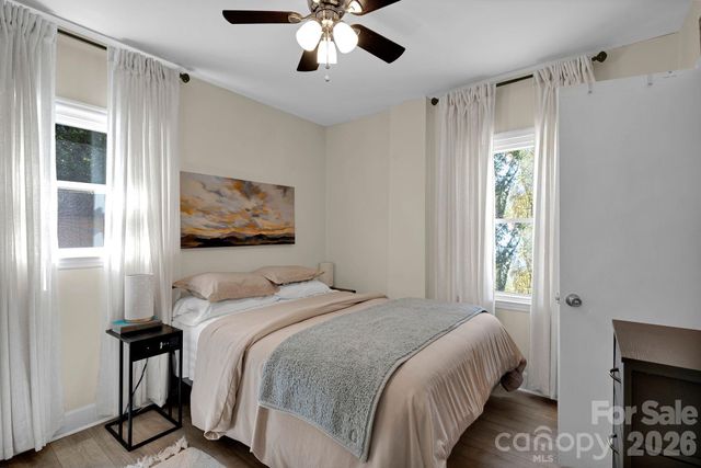 6616 Highbrook Drive, Charlotte, NC 28212