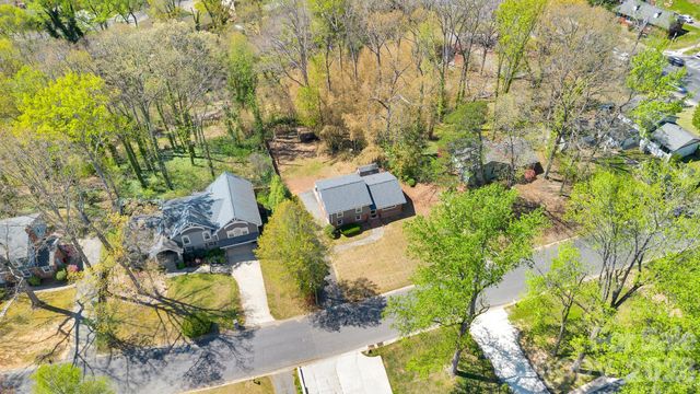 6616 Highbrook Drive, Charlotte, NC 28212