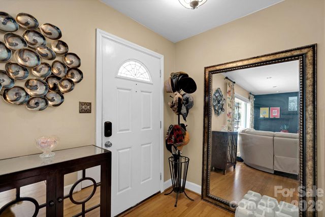 6616 Highbrook Drive, Charlotte, NC 28212