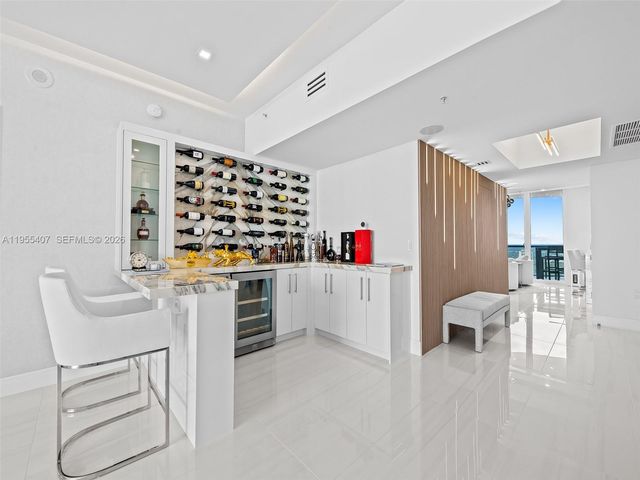 333 Las Olas Way 3106, Fort Lauderdale, FL 33301