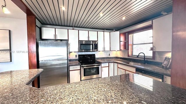 509 Dotterel Rd 21A, Delray Beach, FL 33444