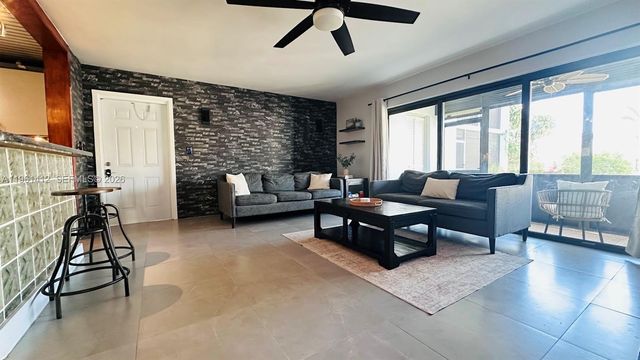 509 Dotterel Rd 21A, Delray Beach, FL 33444