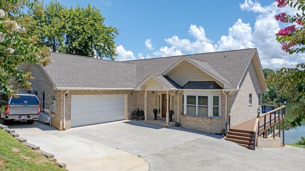 227 Phillips Drive, Rockwood, TN 37854