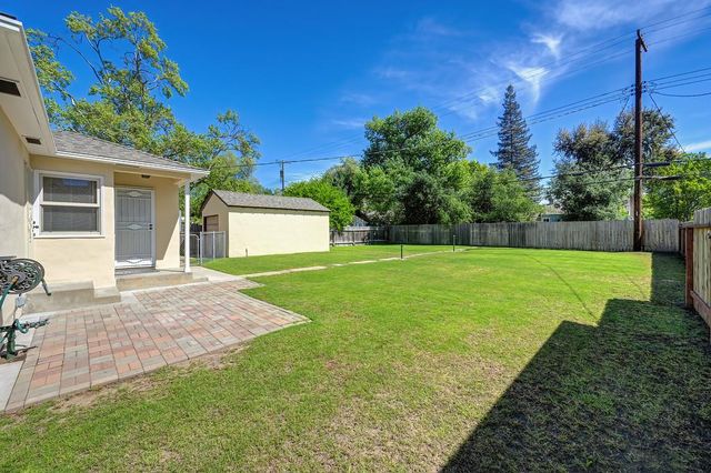 1381 54th St, Sacramento, CA 95819