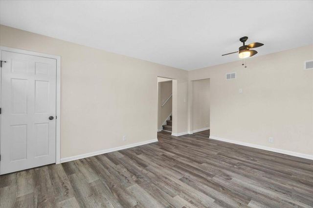 4655 N 20th STREET, Milwaukee, WI 53209