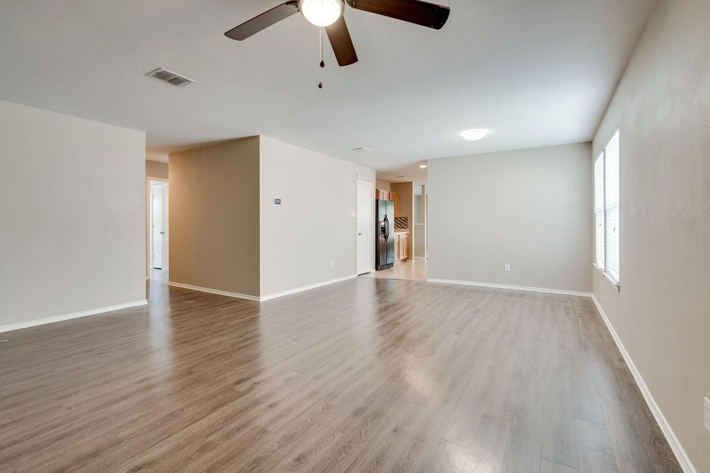 1901 Foxfield, Fort Worth, TX 76247 — photo 4
