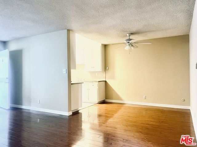 1132 Alameda Avenue, Glendale, CA 91201