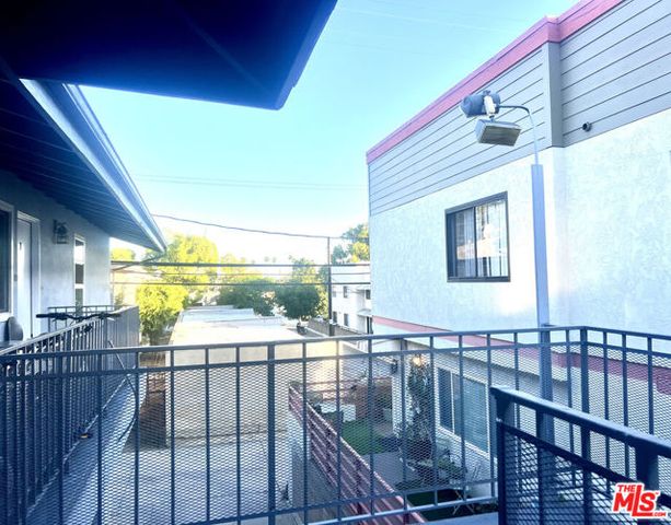 1132 Alameda Avenue, Glendale, CA 91201