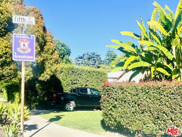 1132 Alameda Avenue, Glendale, CA 91201