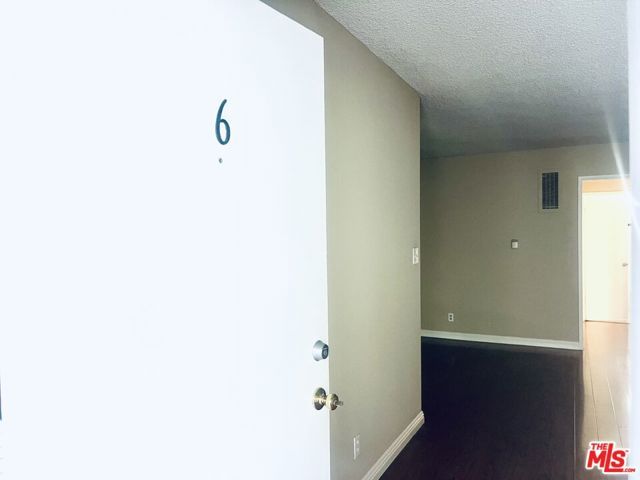 1132 Alameda Avenue, Glendale, CA 91201