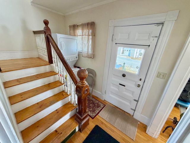 46 Hough Street, Dover, NH 03820