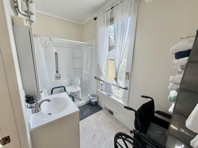 46 Hough Street, Dover, NH 03820