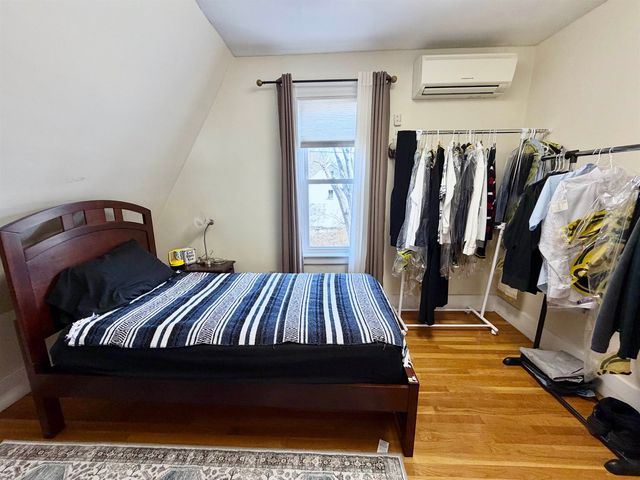 46 Hough Street, Dover, NH 03820