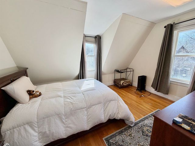 46 Hough Street, Dover, NH 03820