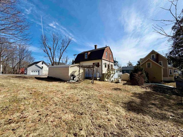 46 Hough Street, Dover, NH 03820