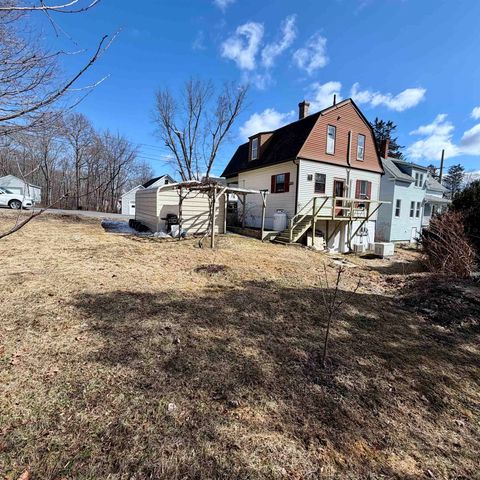 46 Hough Street, Dover, NH 03820