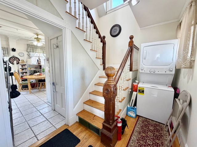 46 Hough Street, Dover, NH 03820