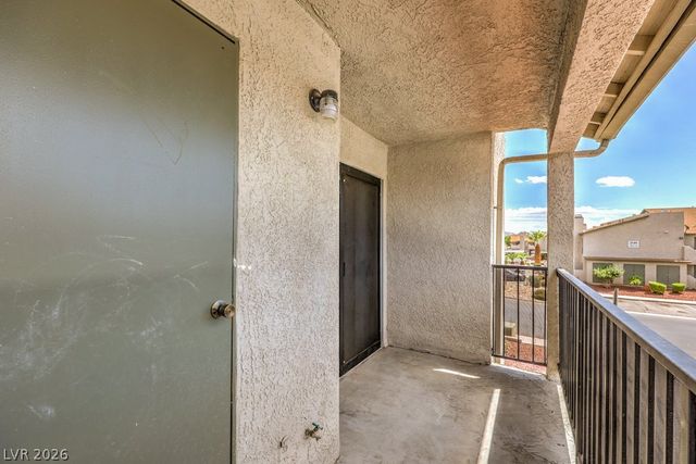 2981 Country Manor Lane 122, Las Vegas, NV 89115