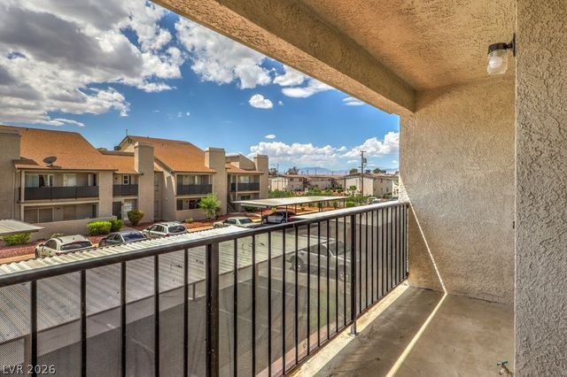 2981 Country Manor Lane 122, Las Vegas, NV 89115