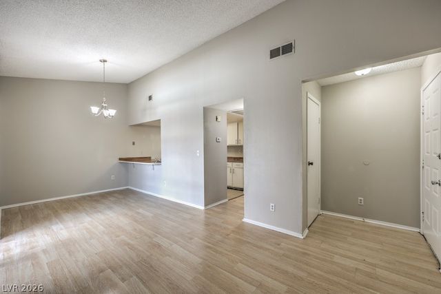 2981 Country Manor Lane 122, Las Vegas, NV 89115