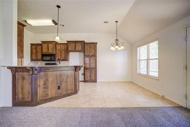 1800 NE 32nd Street, Moore, OK 73160