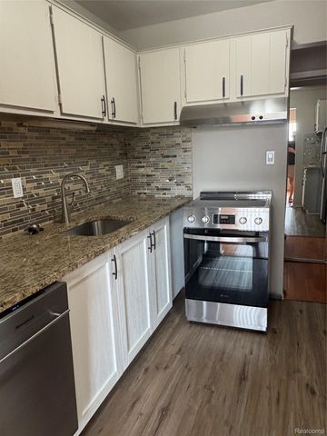 30200 Southfield Road, Southfield, MI 48076