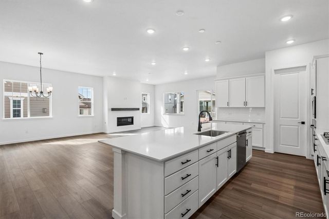 3851 N Haleyville Street, Aurora, CO 80019