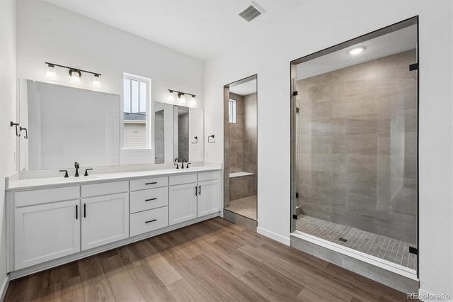 3851 N Haleyville Street, Aurora, CO 80019