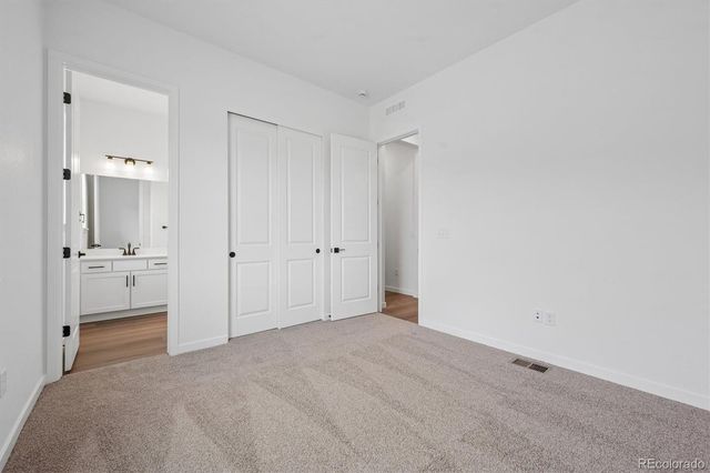 3851 N Haleyville Street, Aurora, CO 80019