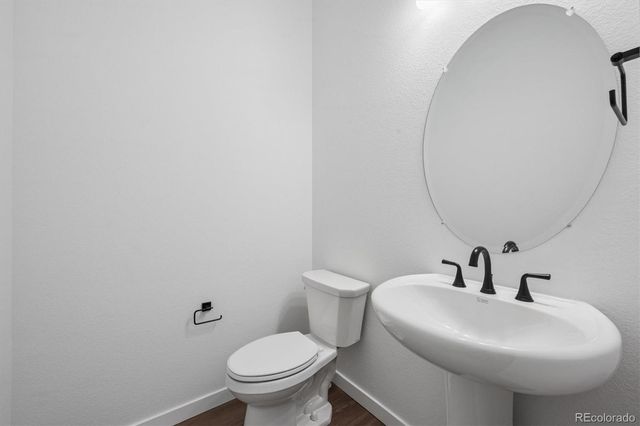 3851 N Haleyville Street, Aurora, CO 80019