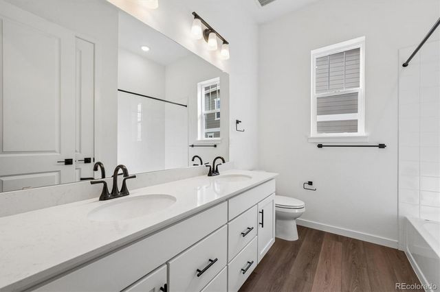 3851 N Haleyville Street, Aurora, CO 80019