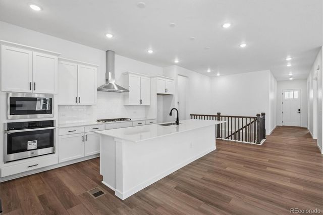 3851 N Haleyville Street, Aurora, CO 80019