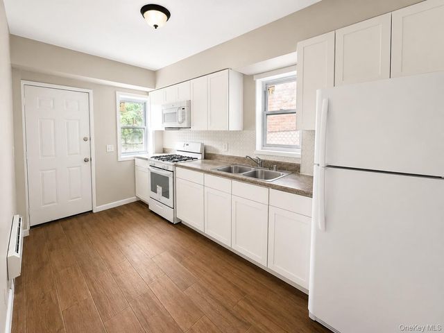167 Liberty Street G, Newburgh, NY 12550