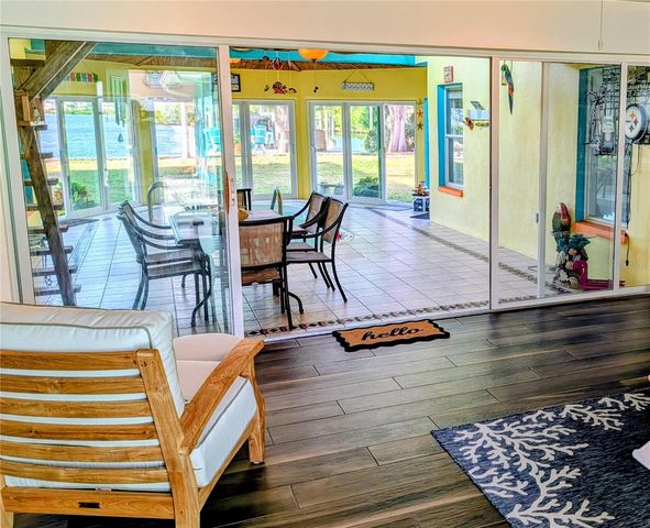 1626 SEA BREEZE DRIVE, Tarpon Springs, FL 34689