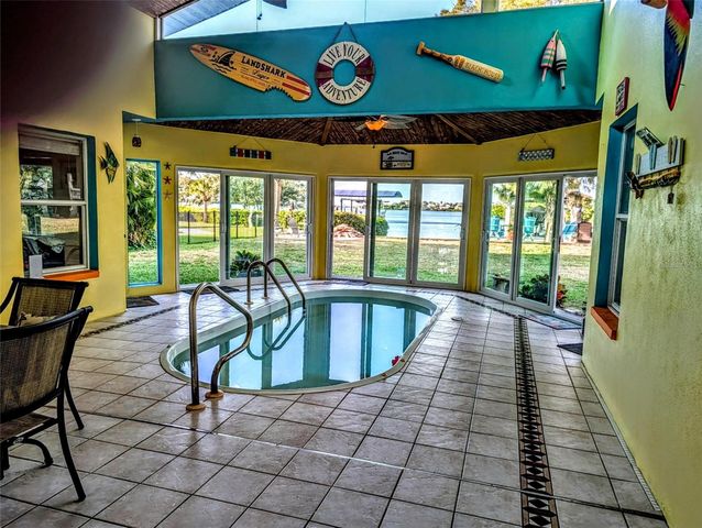 1626 SEA BREEZE DRIVE, Tarpon Springs, FL 34689