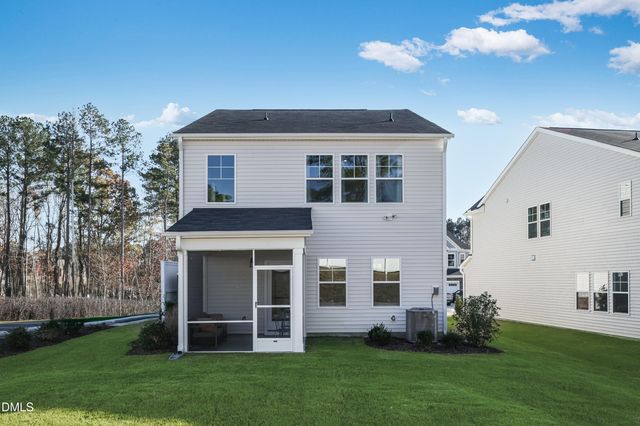 300 Beachcomber Drive, Lillington, NC 27546