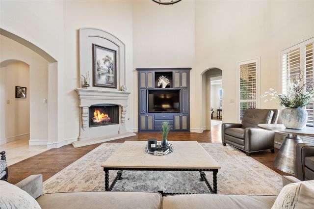 125 Manor Drive, Heath, TX 75032